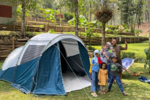 Camping Groand-Pondok Koeboed